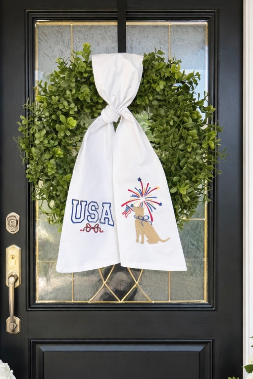Lab & Fireworks Wreath Sash