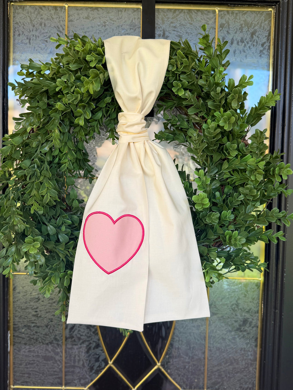 Heart Appliqué Valentines Wreath Sash