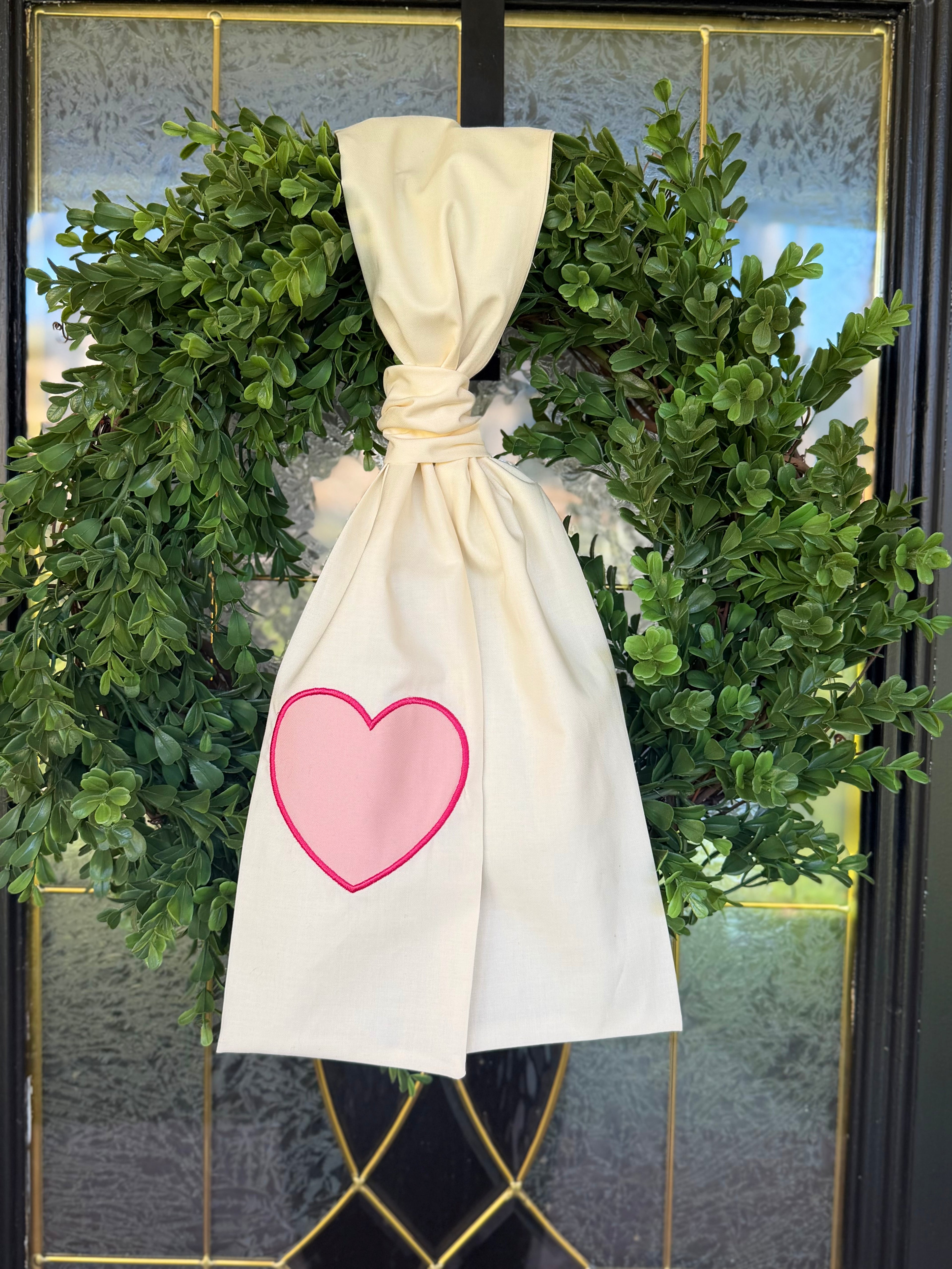 Heart Appliqué Valentines Wreath Sash