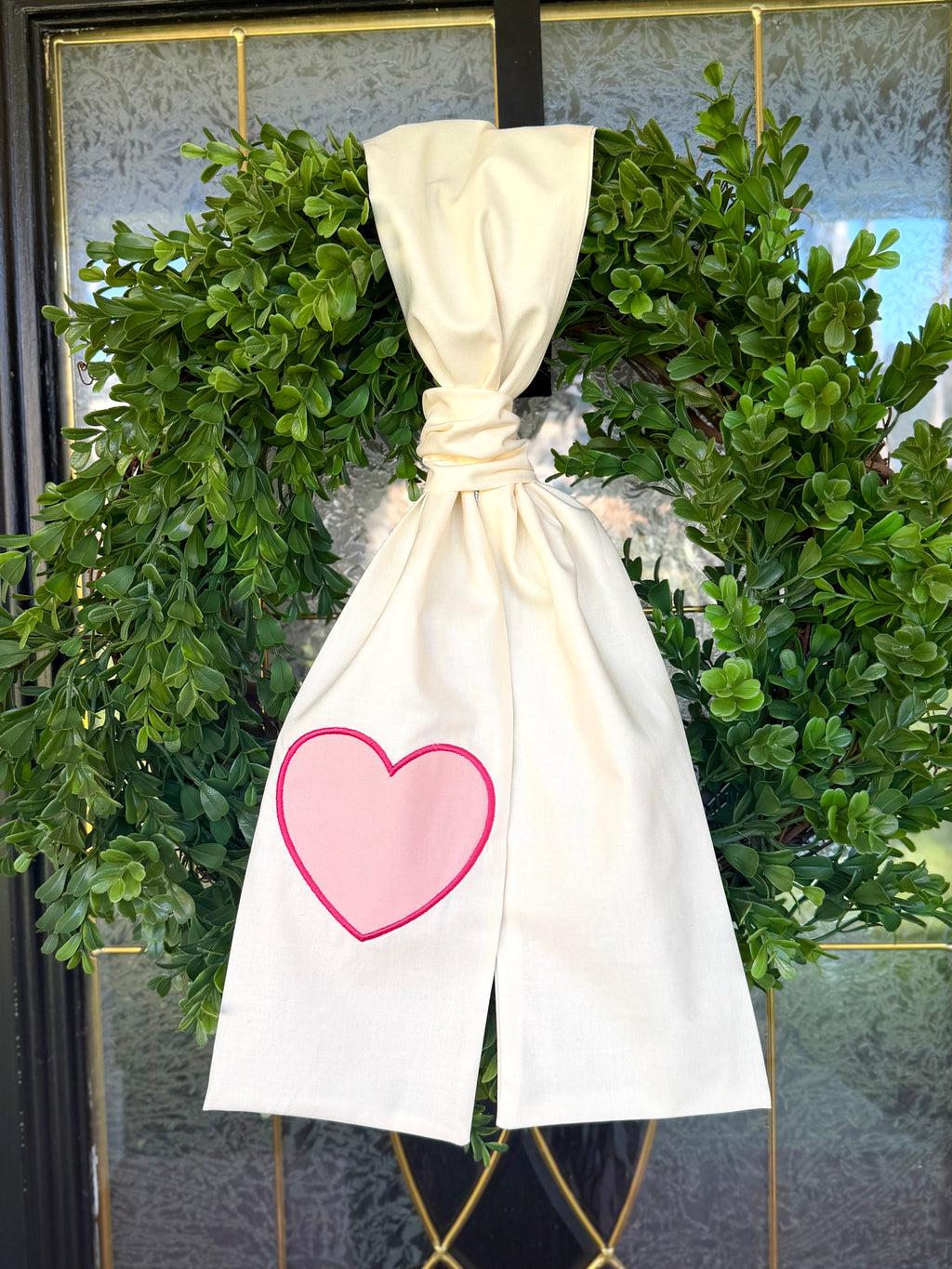 Heart Appliqué Valentines Wreath Sash
