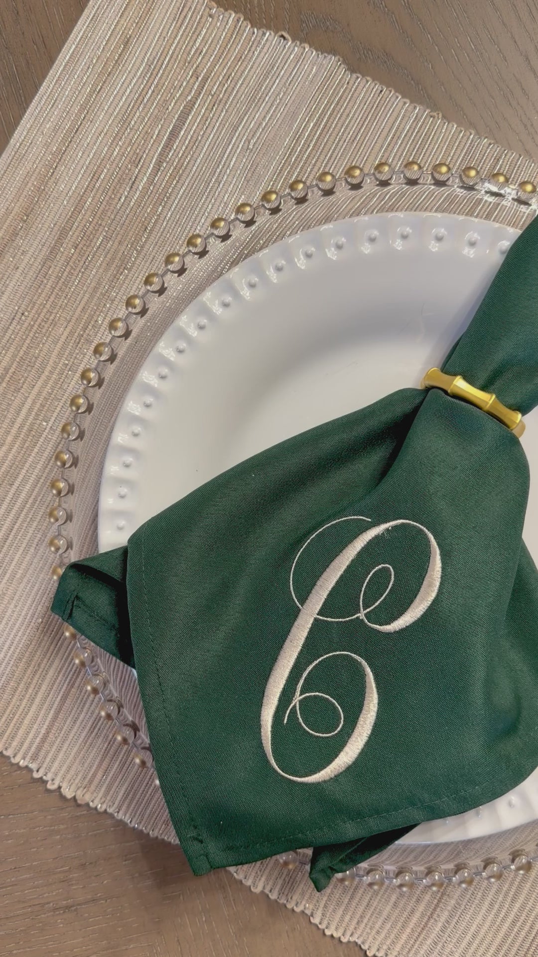 Embroidered Initial Dinner Napkin (Individual)